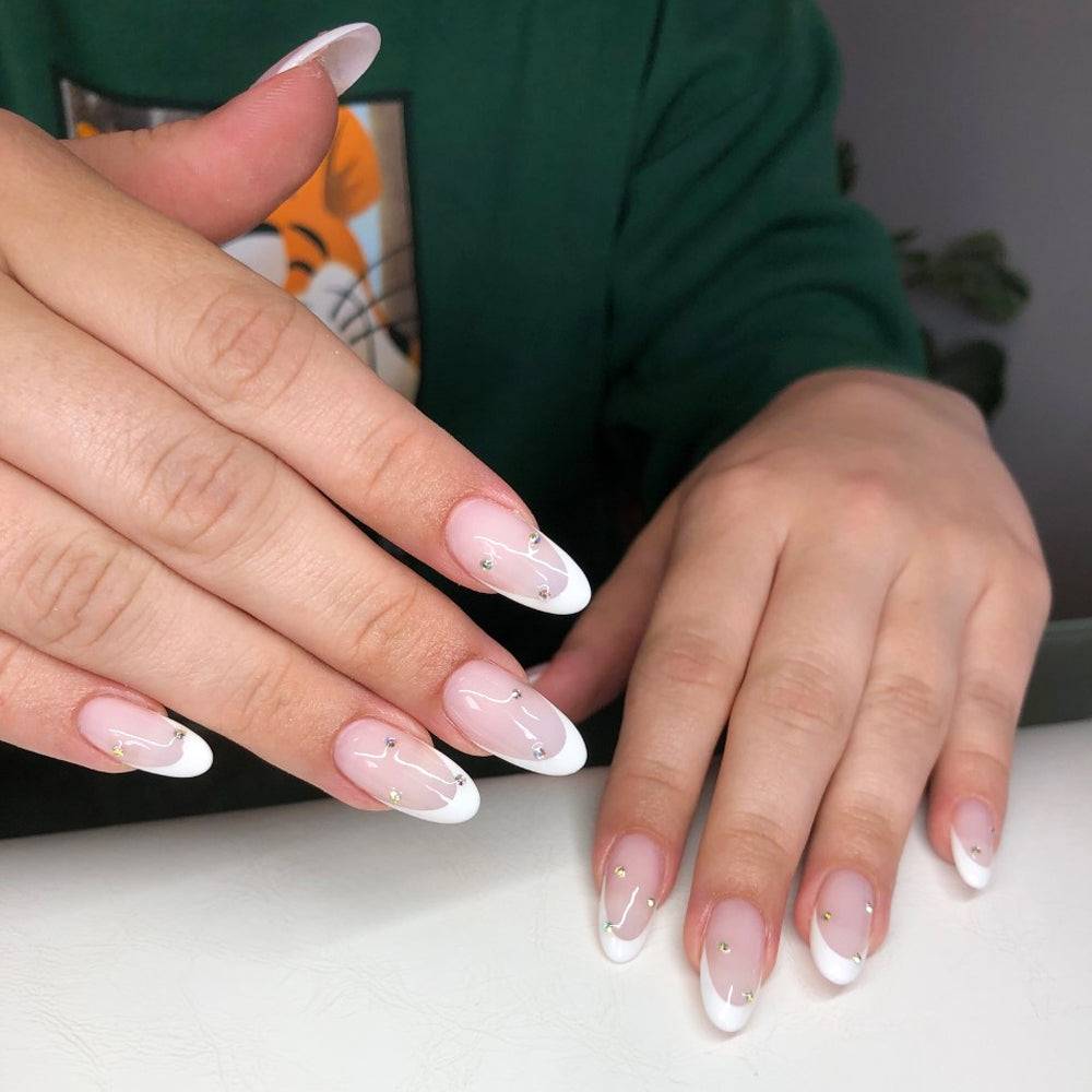 nude nail polish