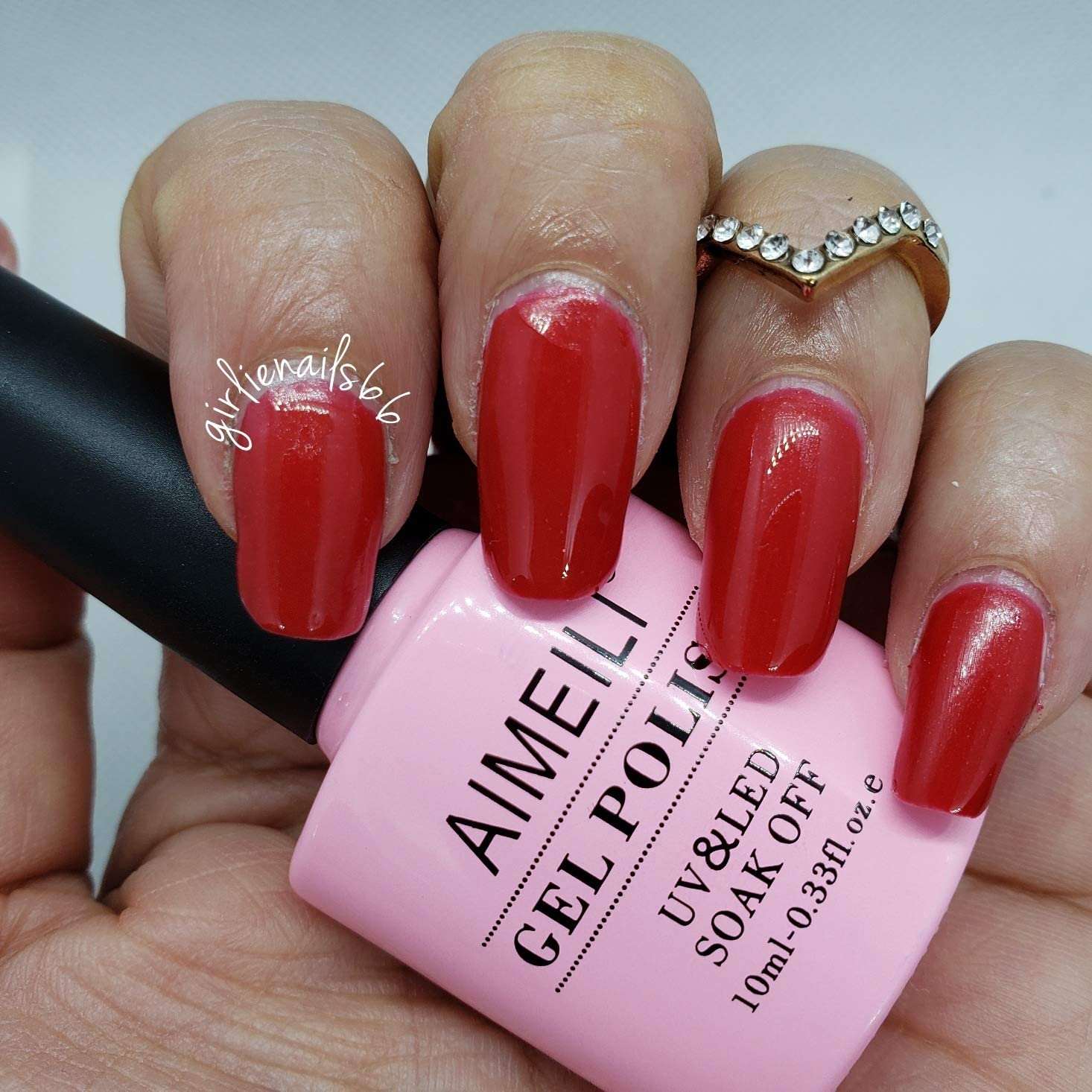 red halloween nails