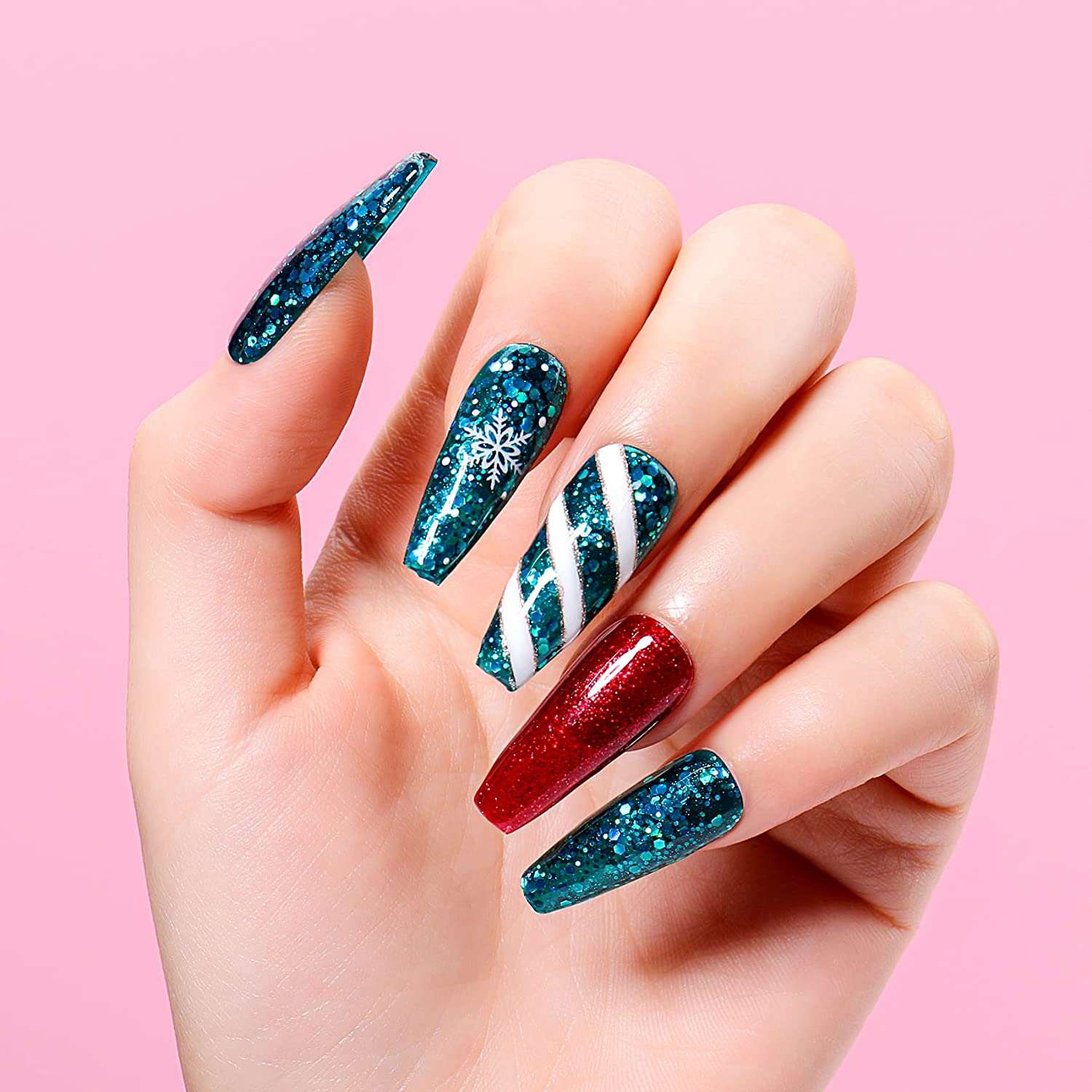green christmas nails
