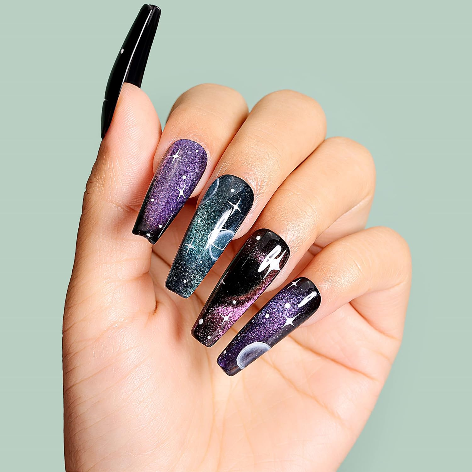 cat eye nail design