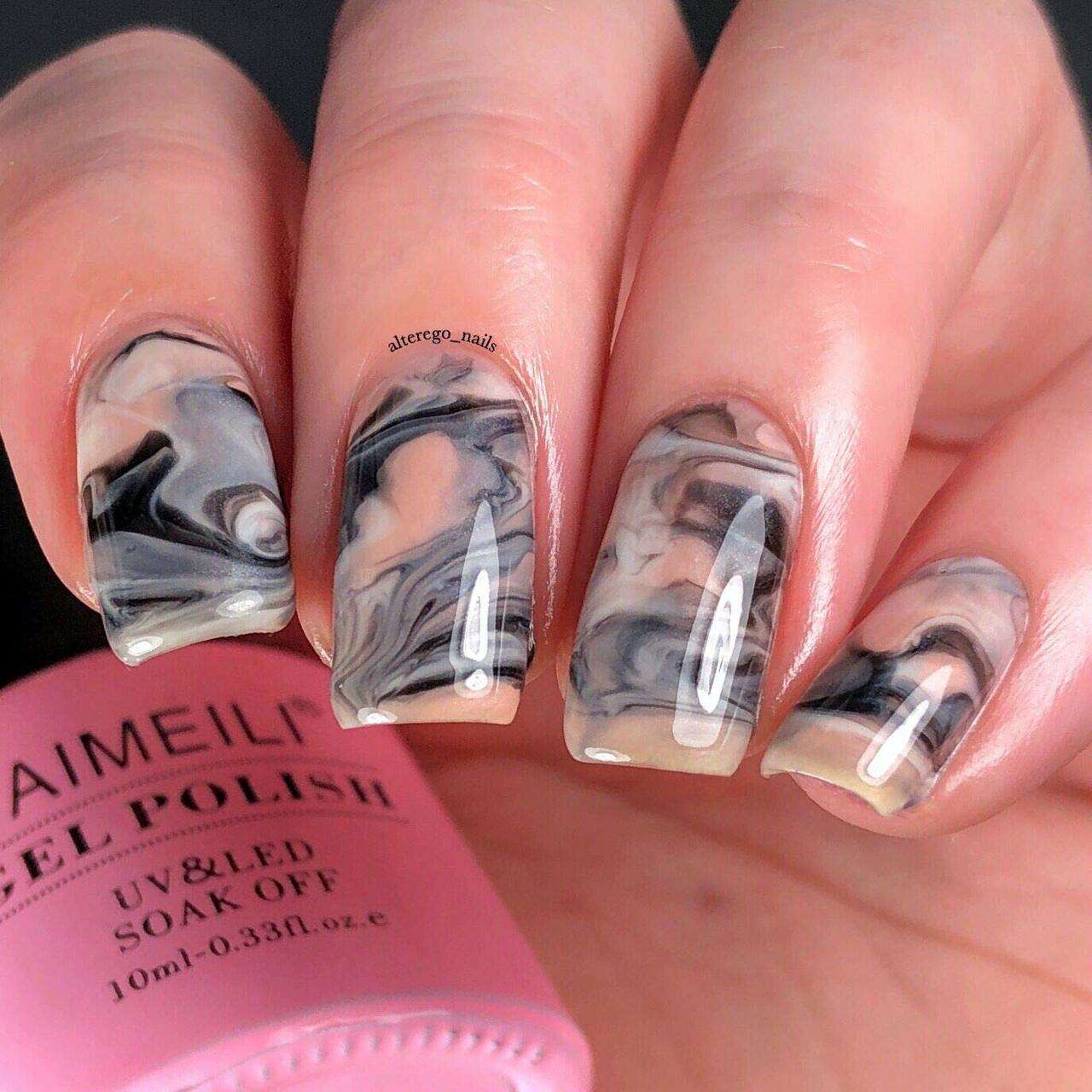 nude and pink nails