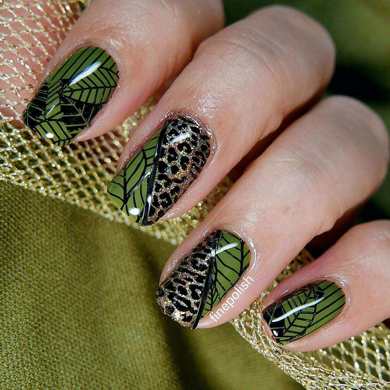 olive nails