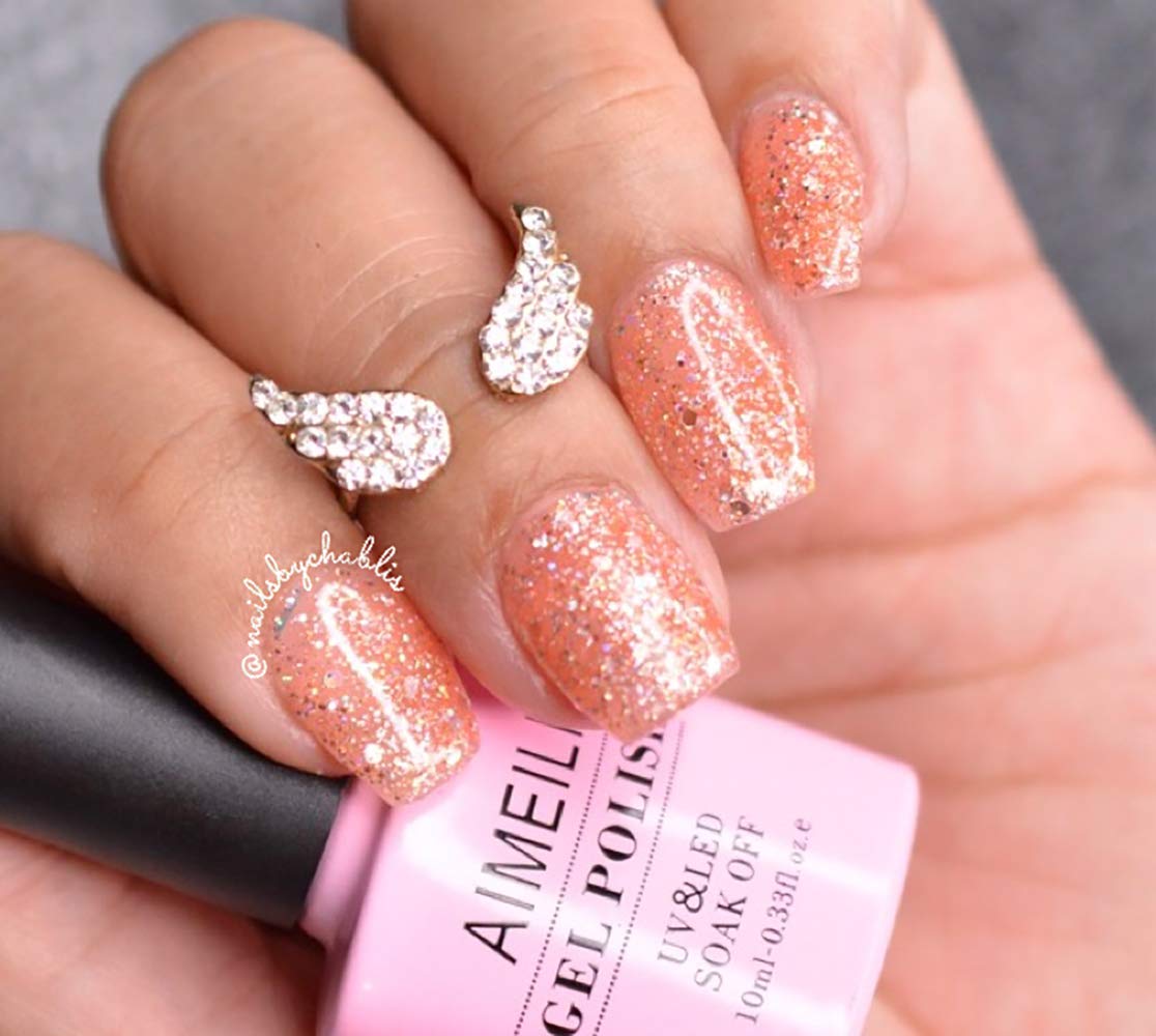 red glitter nails