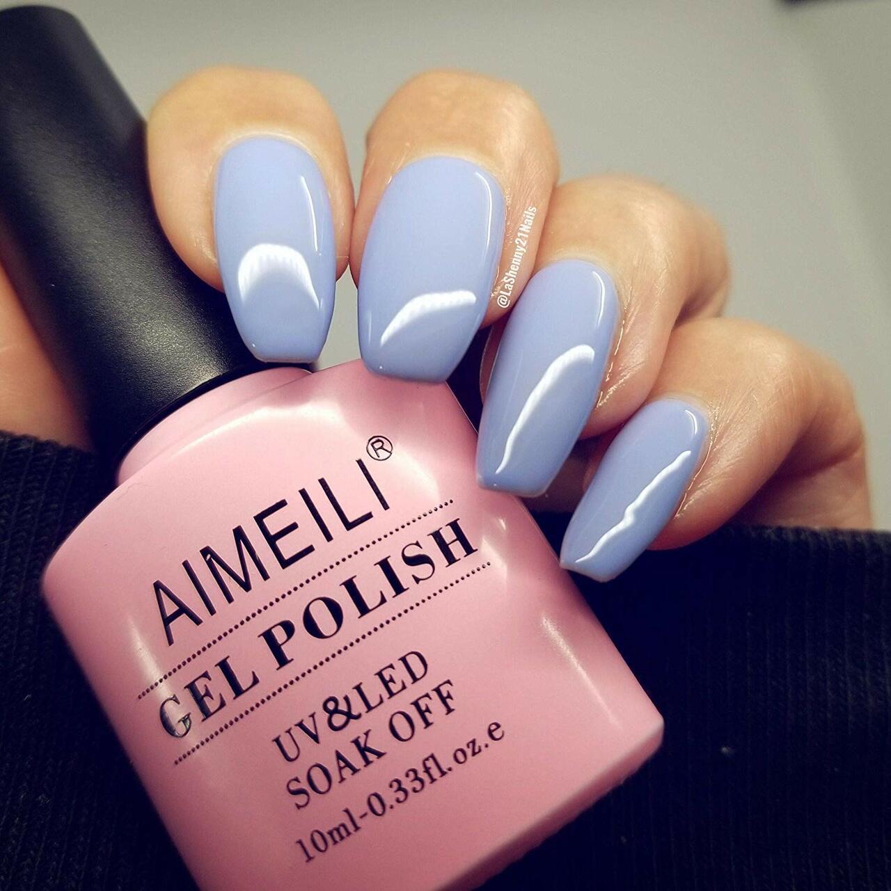 light blue nail art