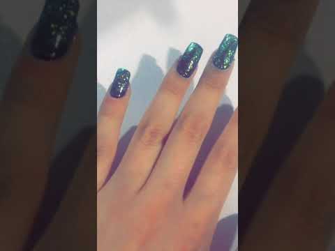 galaxy nails