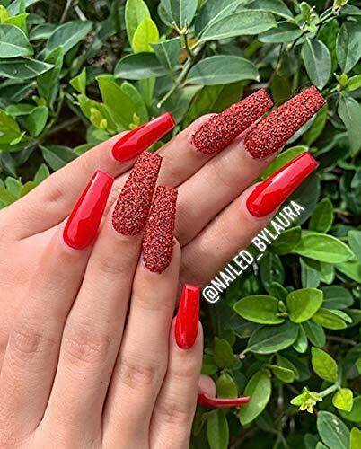 red nails