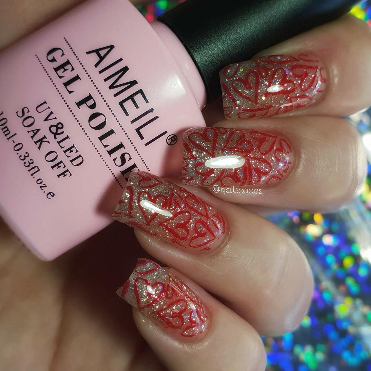 nude sparkly nails