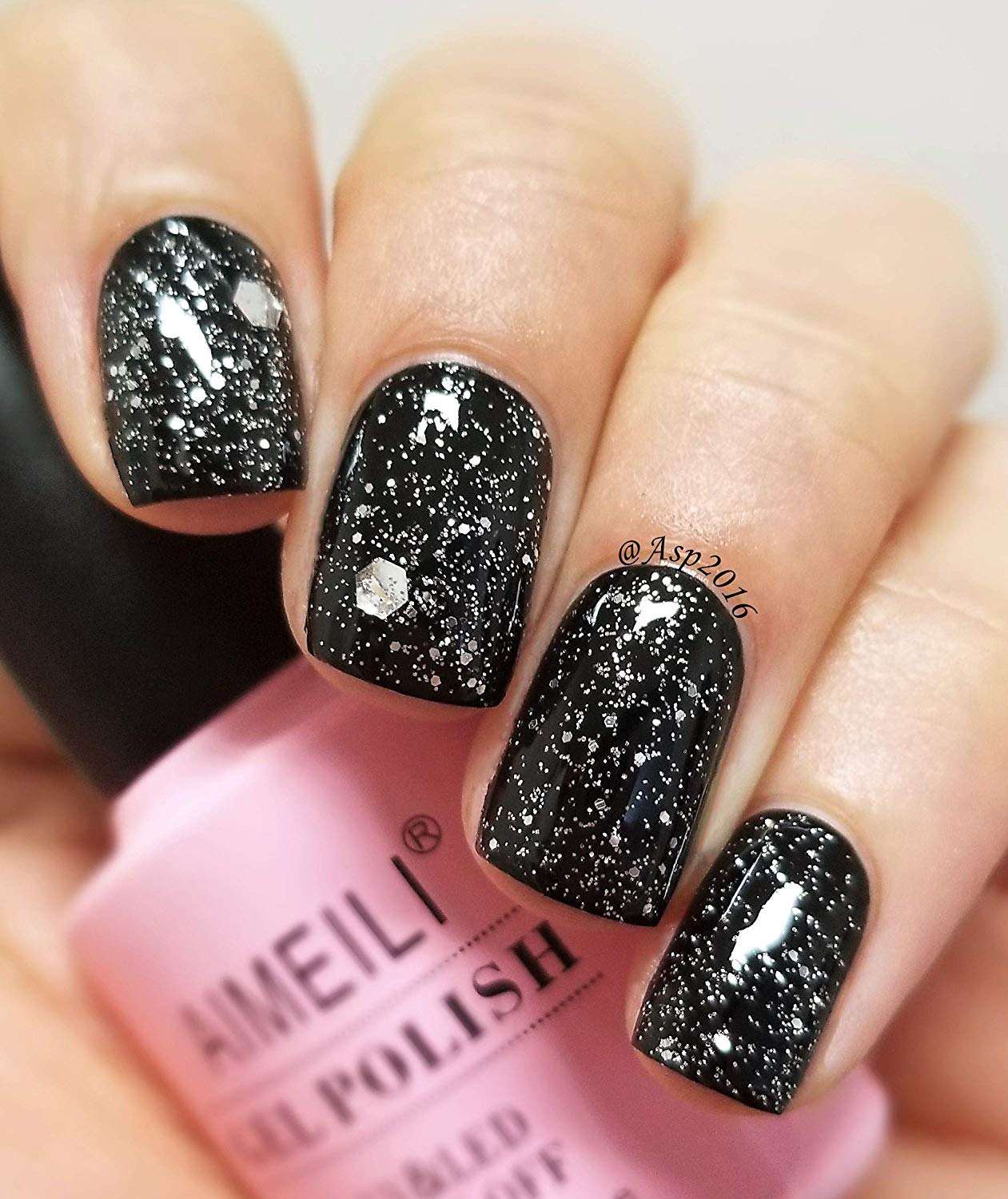 black nails with silver glitter