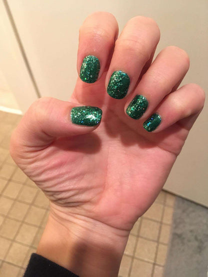 green jade nails