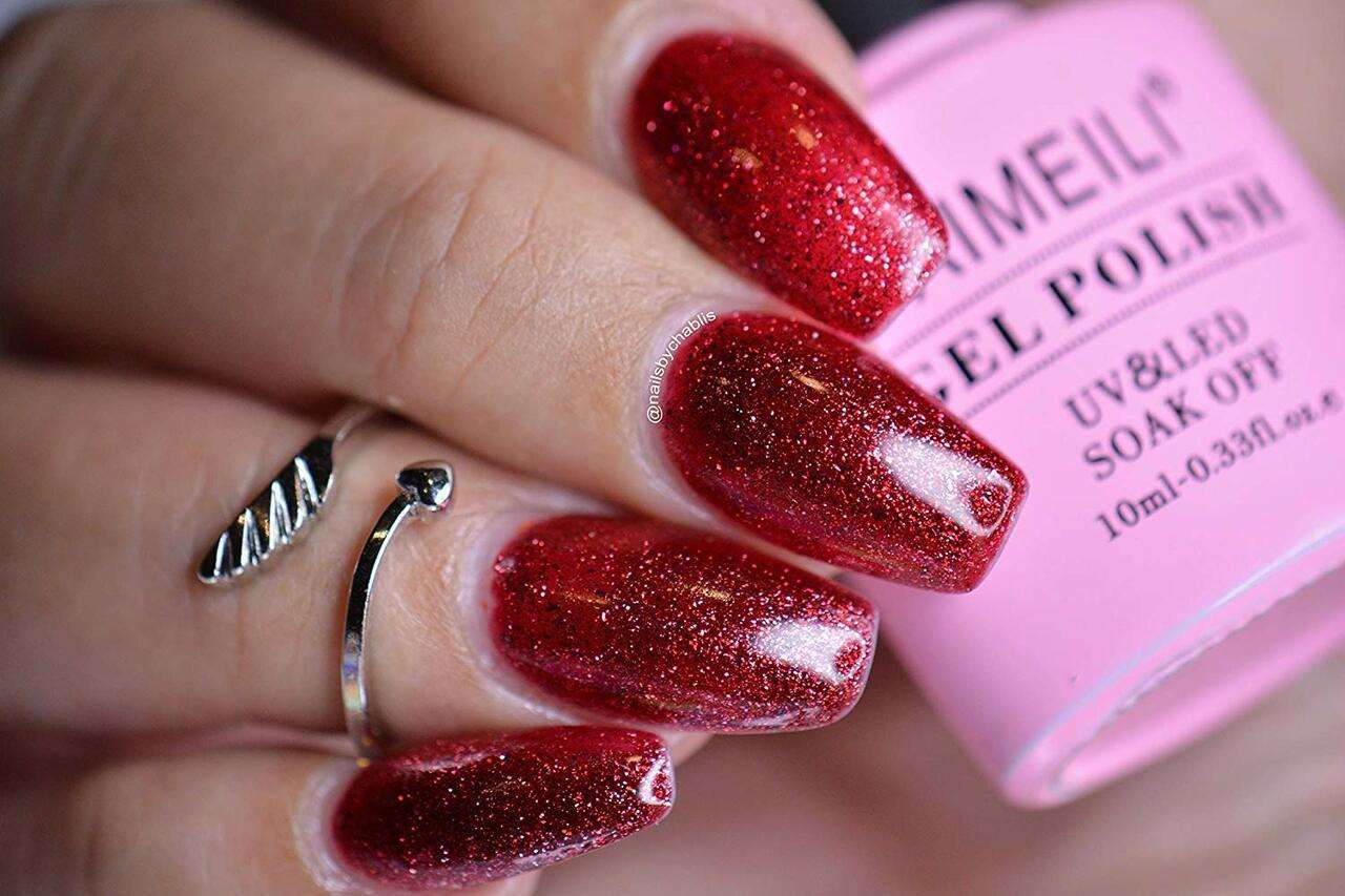 red glitter christmas nails