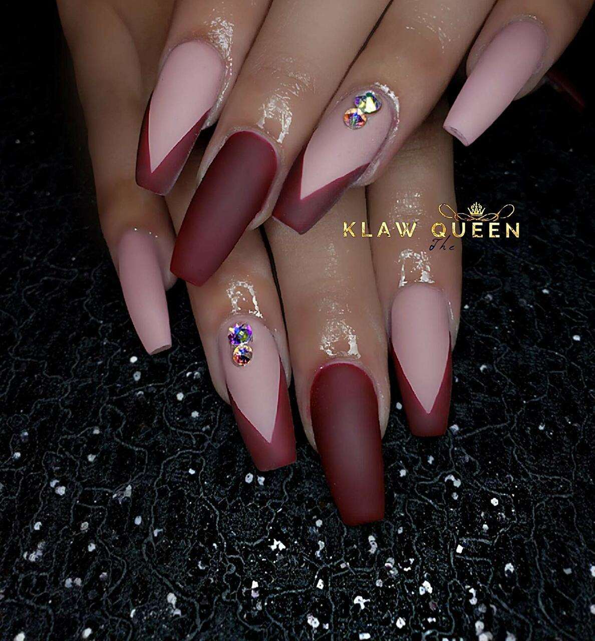 dark red matte nails 