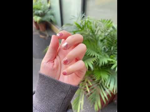 bling bling nail salon 