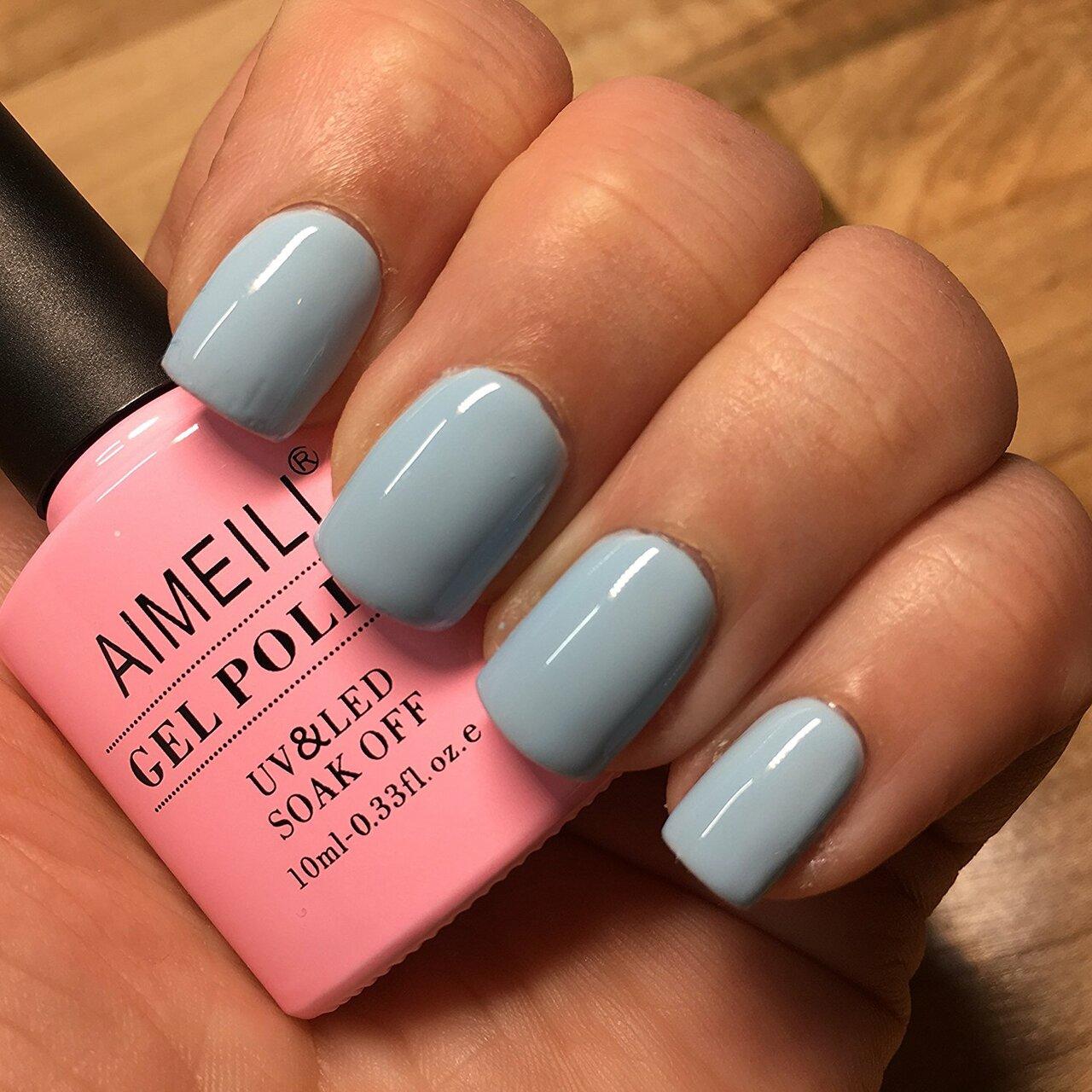 tu-lips touch - a creamy baby blue vegan nail polish with red undertones -  Essie