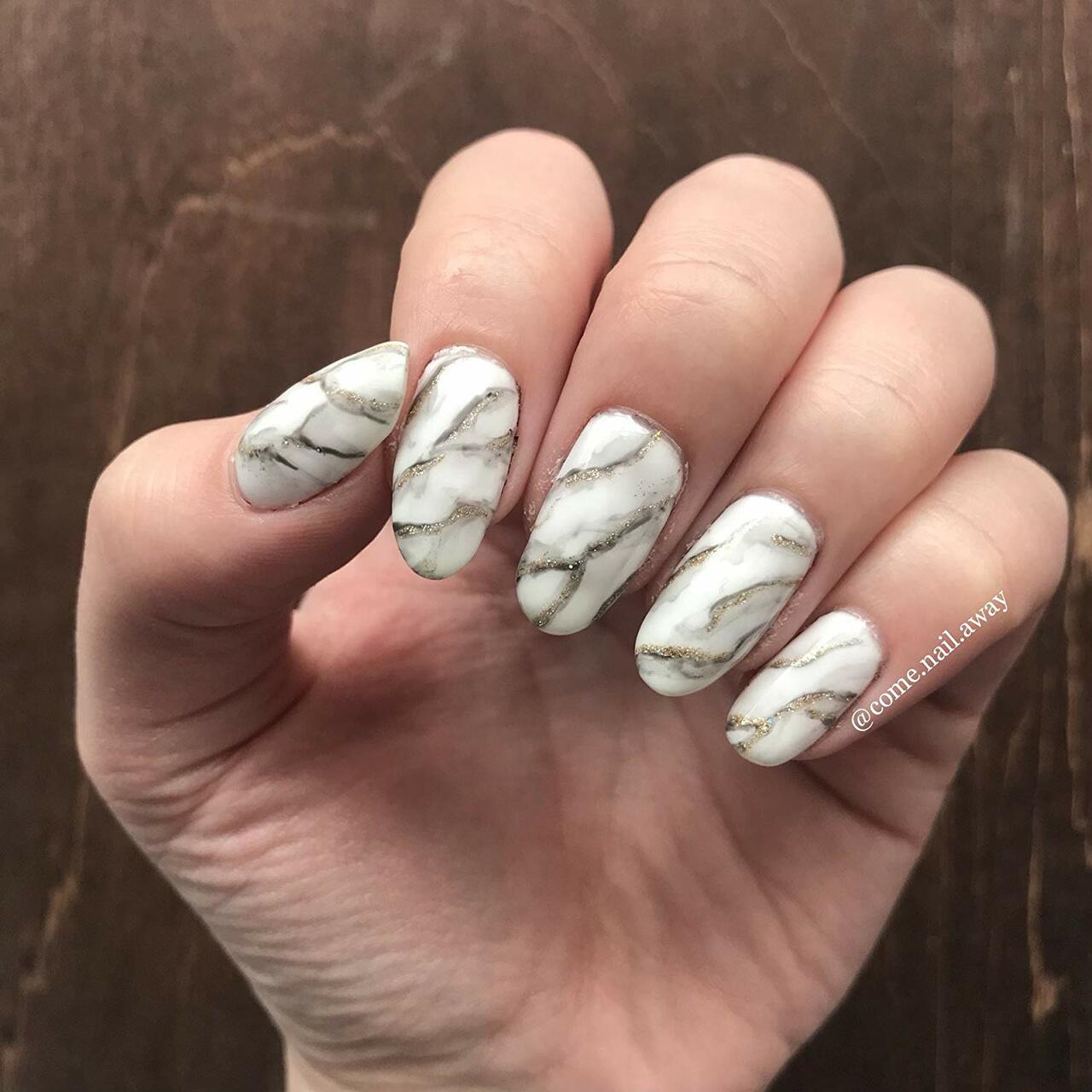 ombre nails white